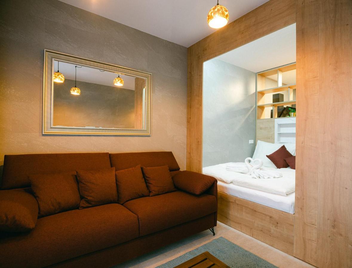 Svarog Unique Apartment Братислава Екстер'єр фото